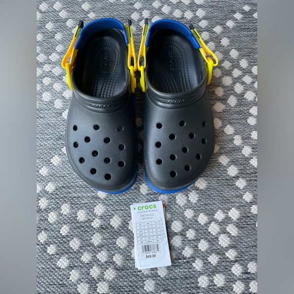 Crocs All Terrain Duet Max Kids Black Blue Yellow Clogs NEW 4 boys girls youth - Picture 1 of 11